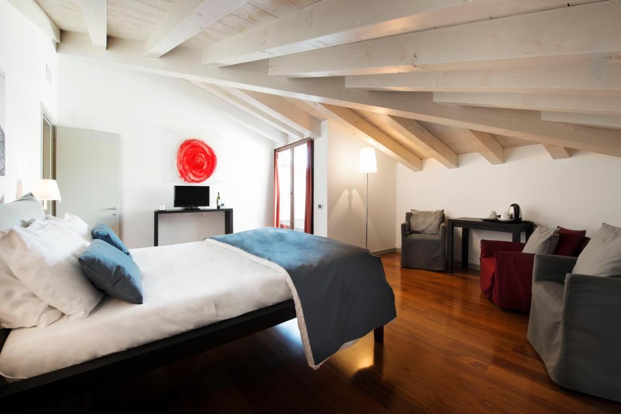 Del Porto Hotel 4*