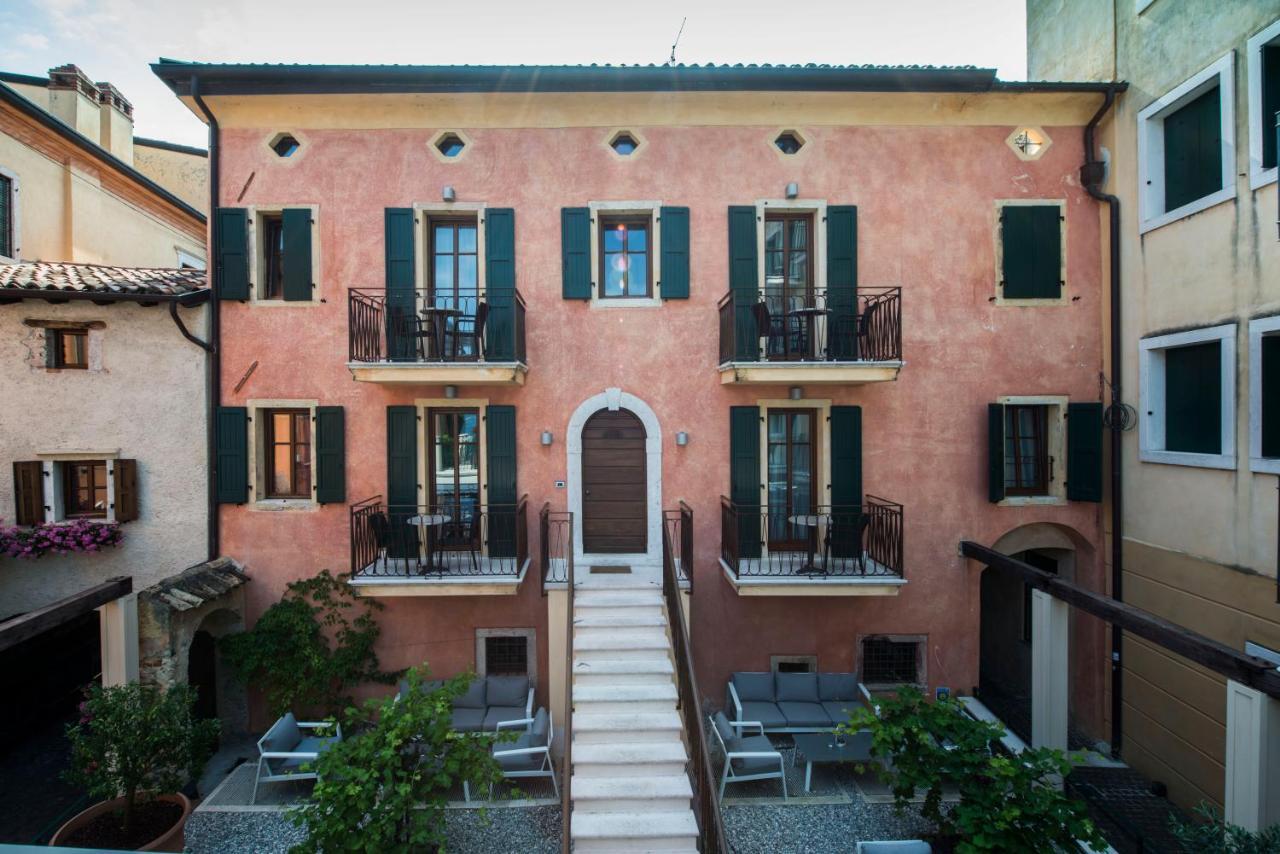 Del Porto Hotel 4*