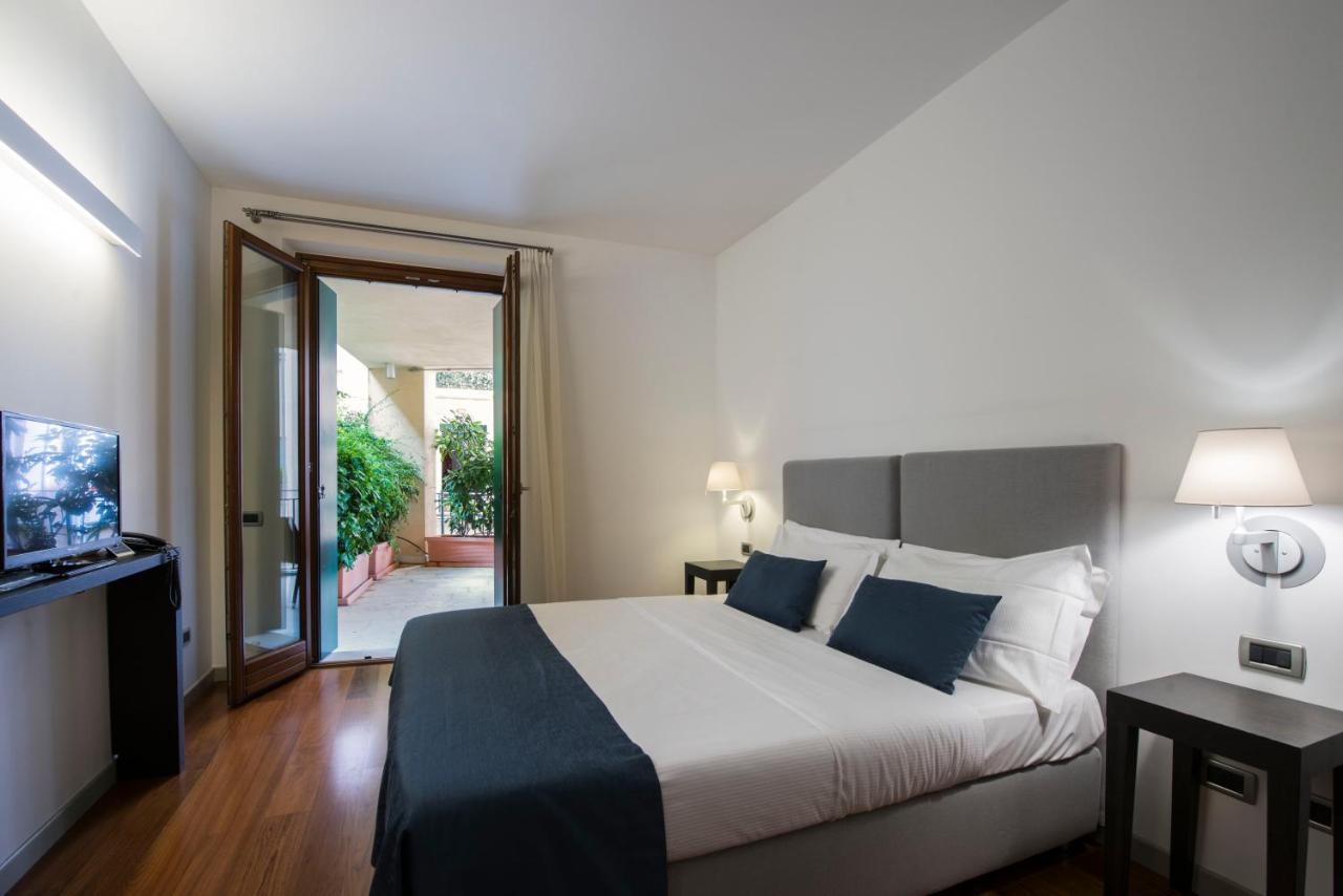 Del Porto Hotel Torri Del Benaco