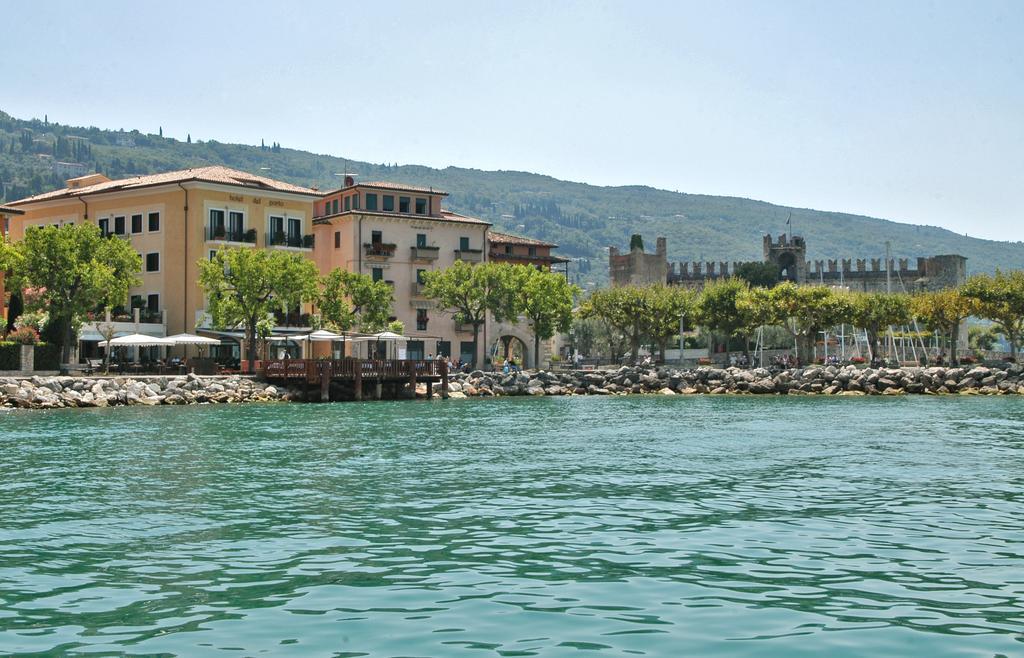 Hotel Del Porto Torri Del Benaco
