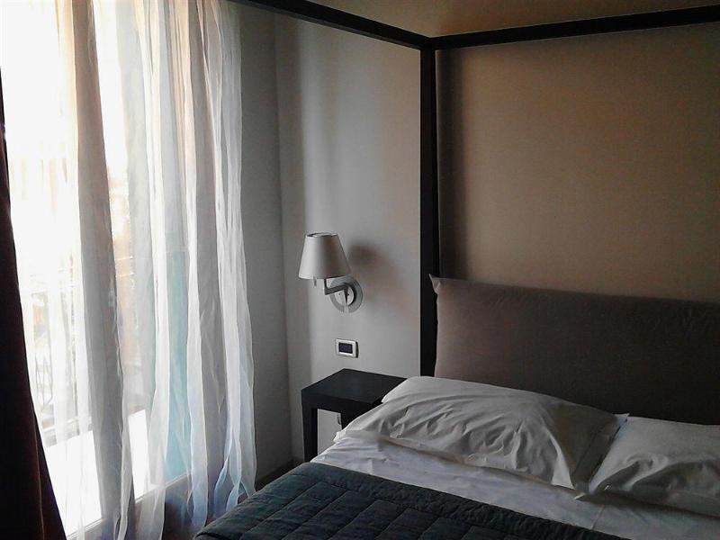 Del Porto 4* Torri Del Benaco